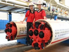 鐵建重工超小直徑可回退式管幕機(jī)下線！