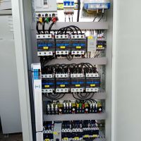 河南圣斯起重電器配套龍門(mén)起重機(jī)