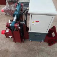 揚州起重機夾軌器，電器箱現(xiàn)貨