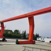 寧波起重機(jī)-單梁電動(dòng)門式起重機(jī)帶外懸